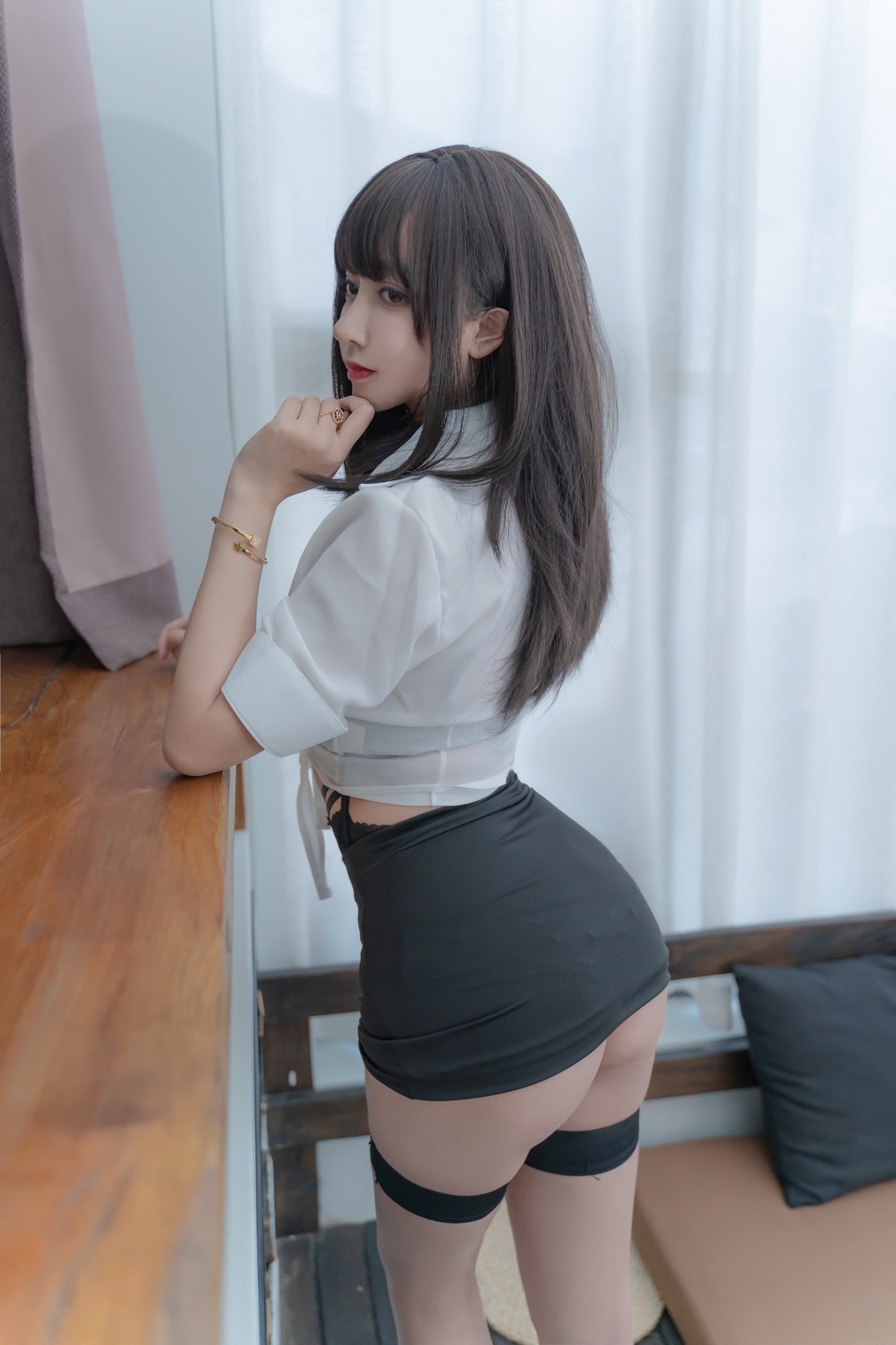 过期米线线喵 - NO.078 职场新人 [58P]-XikXak